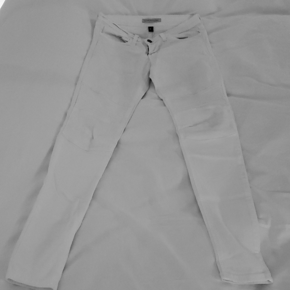 White skinny moto jeans | 26